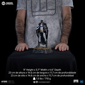 Batman (Rafael Grampá) DC Comics Art 1/10 Scale Statue by Iron Studios