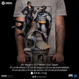 Batman & Catwoman DC Comics 1/6 Diorama by Iron Studios