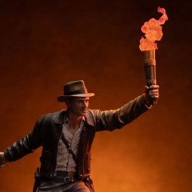 Indiana Jones Deluxe Art 1/10 Scale Statue by Iron Studios