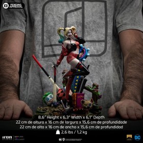 Harley Quinn Deluxe (Gotham City Sirens) DC Comics Art 1/10 Scale Statue by Iron Studios