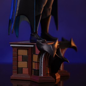 Batman Detective 85th Anniversary DC Comics Art 1/10 Scale Statue by Iron Studios