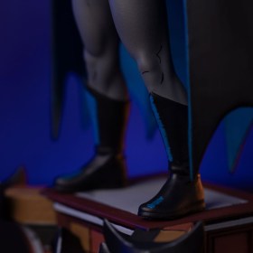 Batman Detective 85th Anniversary DC Comics Art 1/10 Scale Statue by Iron Studios