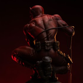 Daredevil Unleashed Marvel Deluxe Art 1/10 Scale Statue by Iron Studios