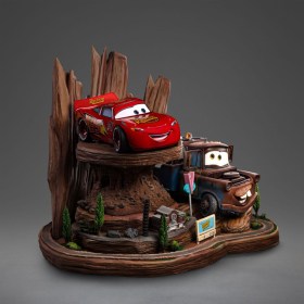 Lightning Mcqueen & Tow Mater Cars Deluxe Art 1/10 Scale Statue by Iron Studios