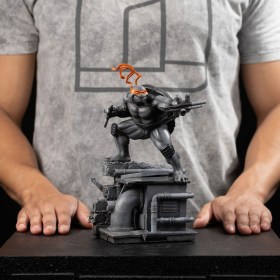 Michelangelo Black and White Variant Teenage Mutant Ninja Turtles Art 1/10 Scale Statue by Iron Studios