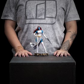 Mystique Marvel Comics Art 1/10 Scale Statue by Iron Studios