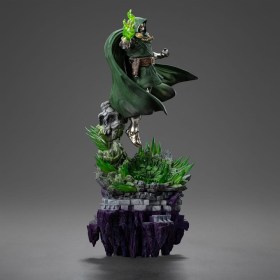 Doctor Doom Deluxe The Infinity Gauntlet Marvel Legends Diorama 1/10 Statue by Iron Studios