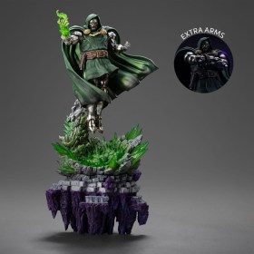 Doctor Doom Deluxe The Infinity Gauntlet Marvel Legends Diorama 1/10 Statue by Iron Studios