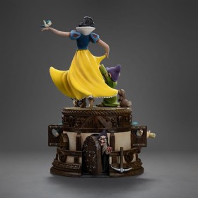 Snow White and the Seven Dwarves Deluxe Art 1/10 Scale Statue by Iron Studios