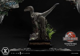 Velociraptor Female Jurassic Park III Legacy Museum Collection 1/6 Statue by Prime 1 Studio