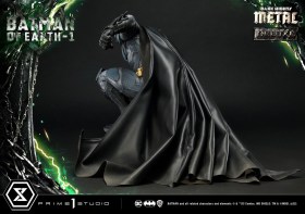 Batman of Earth-1 Deluxe Version Dark Knights Metal 1/3 Statue by Prime 1 Studio