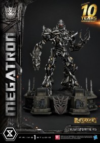 Megatron Deluxe Bonus Version Transformers Museum Masterline Statue by Prime 1 Studio