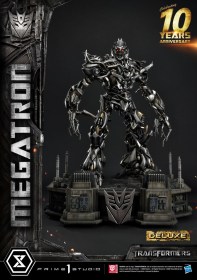 Megatron Deluxe Bonus Version Transformers Museum Masterline Statue by Prime 1 Studio