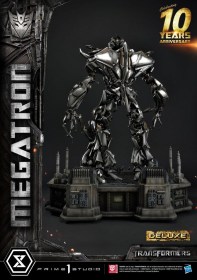 Megatron Deluxe Bonus Version Transformers Museum Masterline Statue by Prime 1 Studio