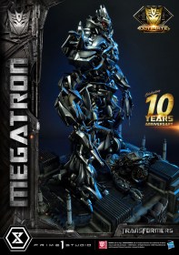 Megatron Ultimate Bonus Version Transformers Museum Masterline Statue by Prime 1 Studio