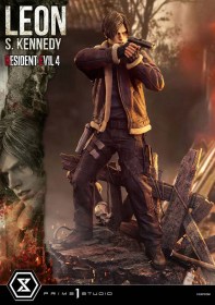 Leon S. Kennedy Resident Evil 4 Statue 1/4 Scale by Prime 1 Studio