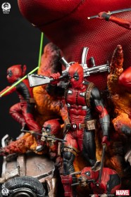 Deadpool Deluxe Marvel Fine Art Bust by PCS