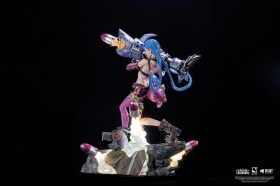 Jinx League of Legends 1/6 Statue by Pure Arts