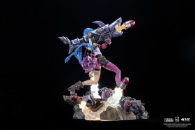 Jinx League of Legends 1/6 Statue by Pure Arts