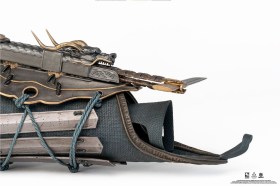 Naoe Hidden Blade Assassin's Creed 1/1 Replica by Pure Arts