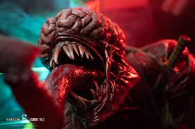Licker Resident Evil 1/1 Life-Size Bust by Pure Arts