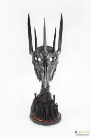 Helm of Sauron Lord of the Rings 1/1 Replica by Pure Arts