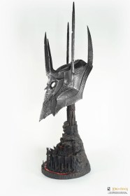 Helm of Sauron Lord of the Rings 1/1 Replica by Pure Arts