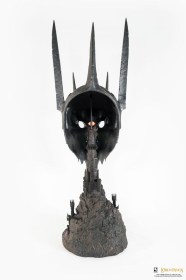 Helm of Sauron Lord of the Rings 1/1 Replica by Pure Arts