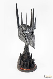 Helm of Sauron Lord of the Rings 1/1 Replica by Pure Arts