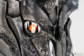 Helm of Sauron Lord of the Rings 1/1 Replica by Pure Arts