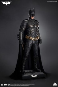 Batman Premium Edition The Dark Knight Life-Size Statue by Queen Studios