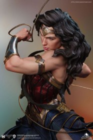 Wonder Woman Early Bird Version Wonder Woman Comic 1/4 Statue by Queen Studios