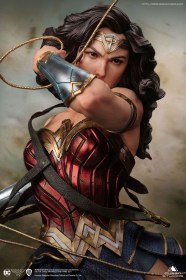 Wonder Woman Early Bird Version Wonder Woman Comic 1/4 Statue by Queen Studios