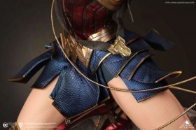 Wonder Woman Early Bird Version Wonder Woman Comic 1/4 Statue by Queen Studios