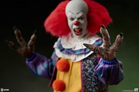 Pennywise It (1990) Action Figure 1/6 Scale by Sideshow Collectibles