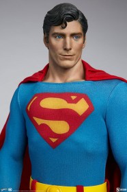 Superman: The Movie Superman Premium Format Figure by Sideshow Collectibles