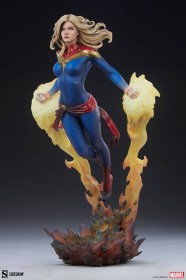 Marvel Premium Format Statue Captain Marvel by Sideshow Collectibles