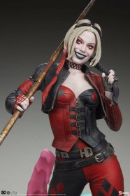 Harley Quinn Suicide Squad Premium Format Figure by Sideshow Collectibles