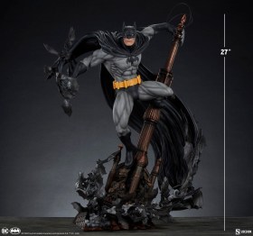 Batman (Black Variant) Exclusive DC Comics Premium Format Statue by Sideshow Collectibles