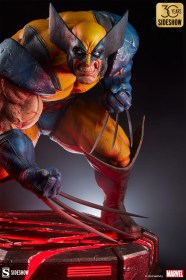 Wolverine Berserker Rage Marvel Statue by Sideshow Collectibles