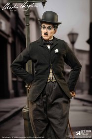 Charlie Chaplin 1/4 Statue by Star Ace Toys