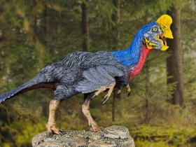 Oviraptor Wonders of the Wild Statue by Star Ace Toys