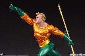 Aquaman DC Comics 1/6 Maquette by Tweeterhead