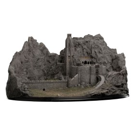 Helm's Deep Lord of the Rings Statue by Weta