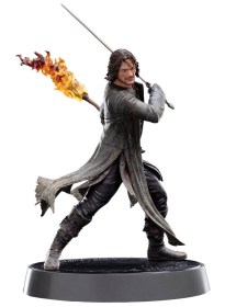 Aragorn The Lord of the Rings Figures of Fandom PVC Statue by Weta