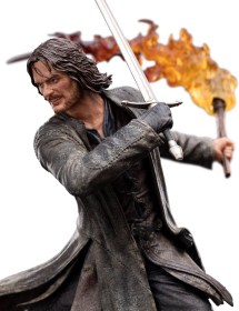 Aragorn The Lord of the Rings Figures of Fandom PVC Statue by Weta