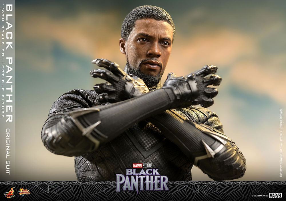 Hot Toys Black Panther (Original Suit) Black Panther Movie Masterpiece